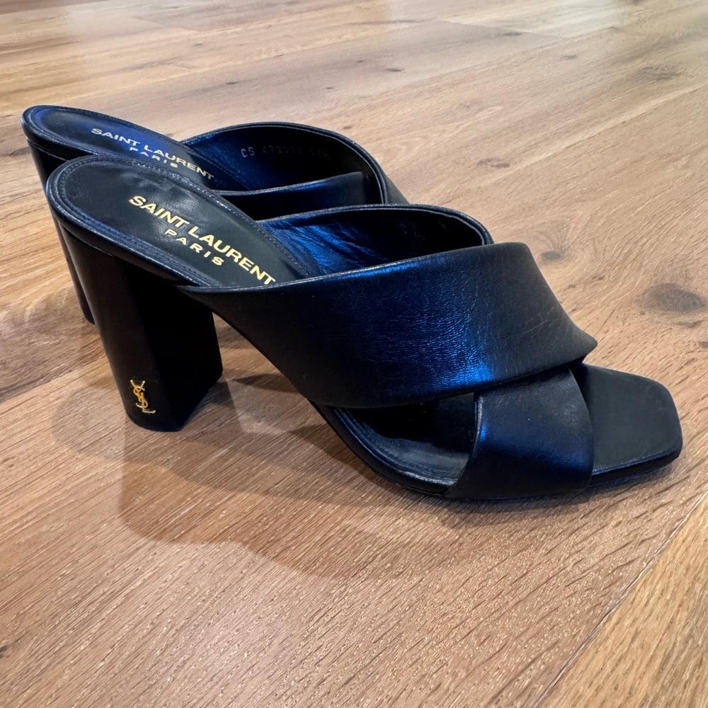 Saint Laurent Black Leather Mules